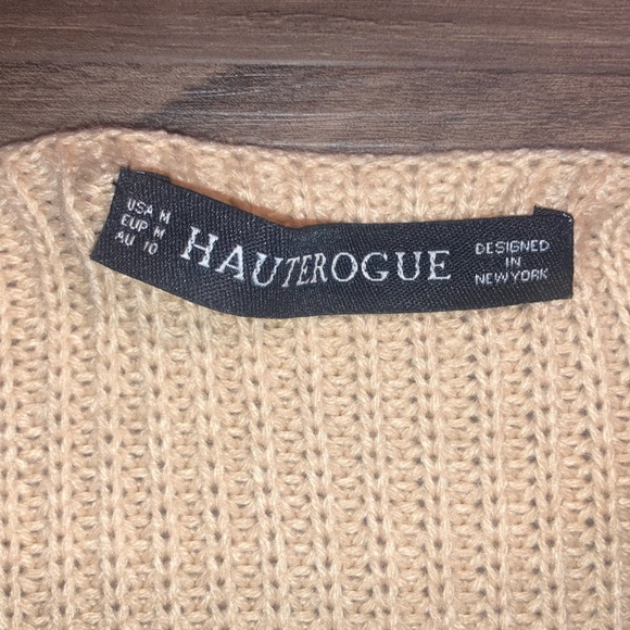 Haute Rogue sweater w/ zippered sleeves. Worn once and in perfect condition 🤗 - Picture 3 of 5